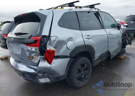 2024 Subaru Forester Wilderness z USA, uszkodzony, nr VIN JF2SKAHC8RH466377
